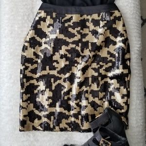 NWT BCBG Paris black and gold sequence skirt
